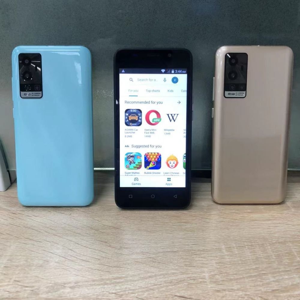 New Unlocked Smartphone HD Screen 3G Network OEM Android Smartphone 512+4GB Mobile Phone